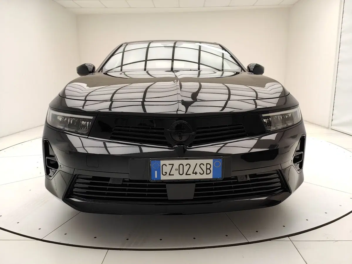 Opel Astra usata a Como (2)