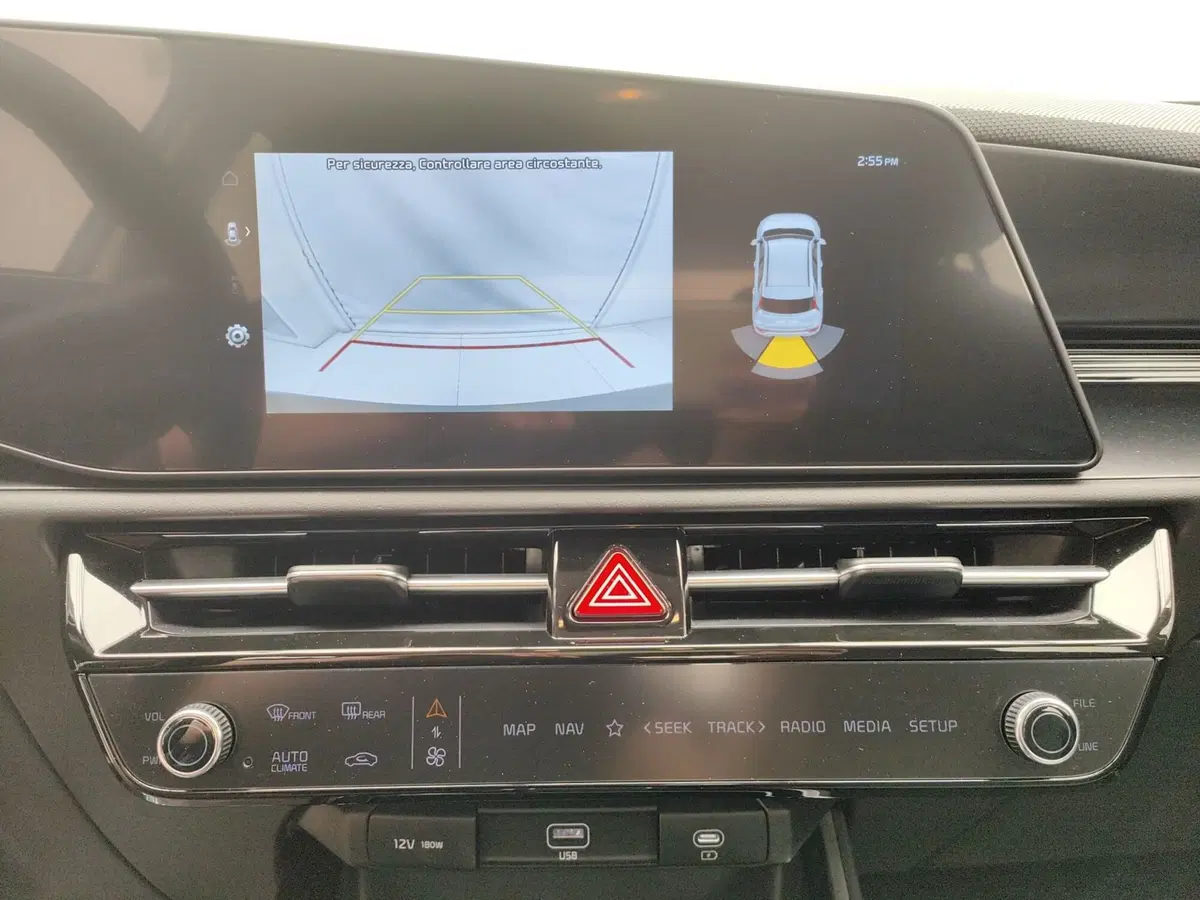 Kia Niro usata a Como (10)