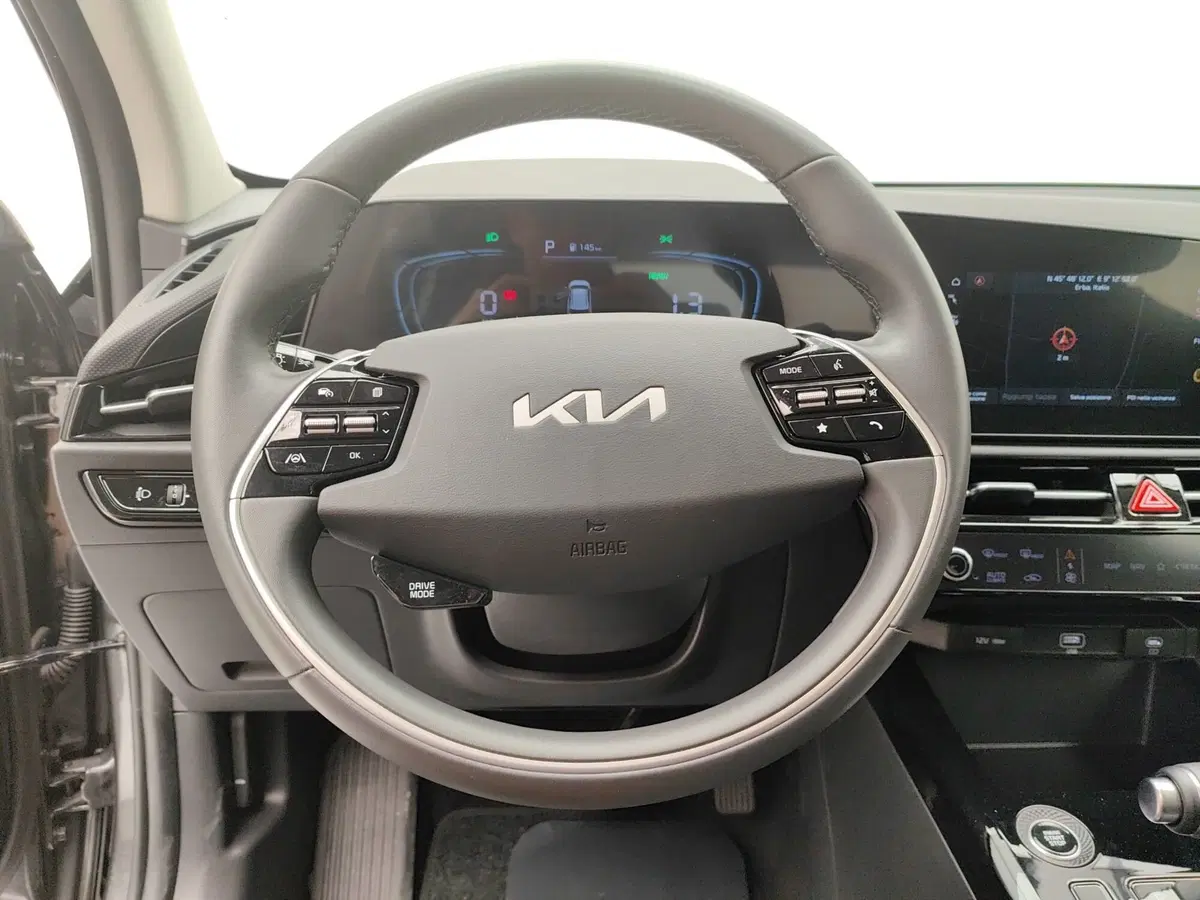 Kia Niro usata a Como (16)