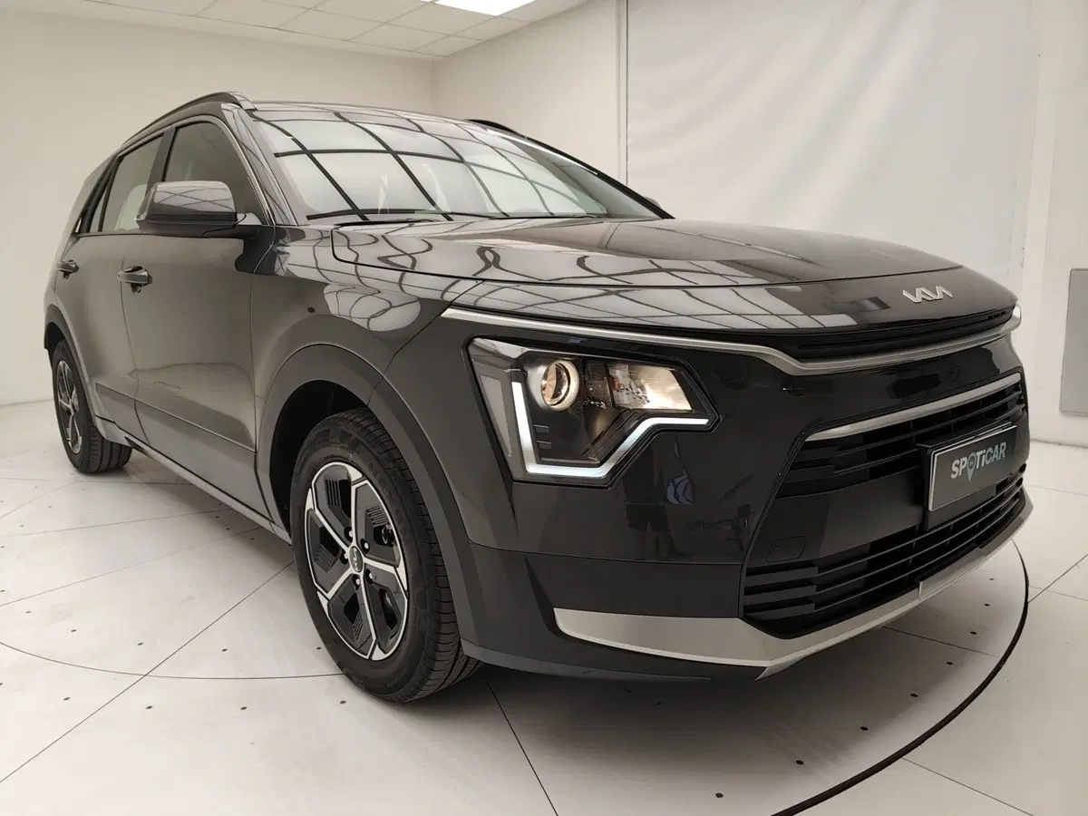 Kia Niro usata a Como (3)