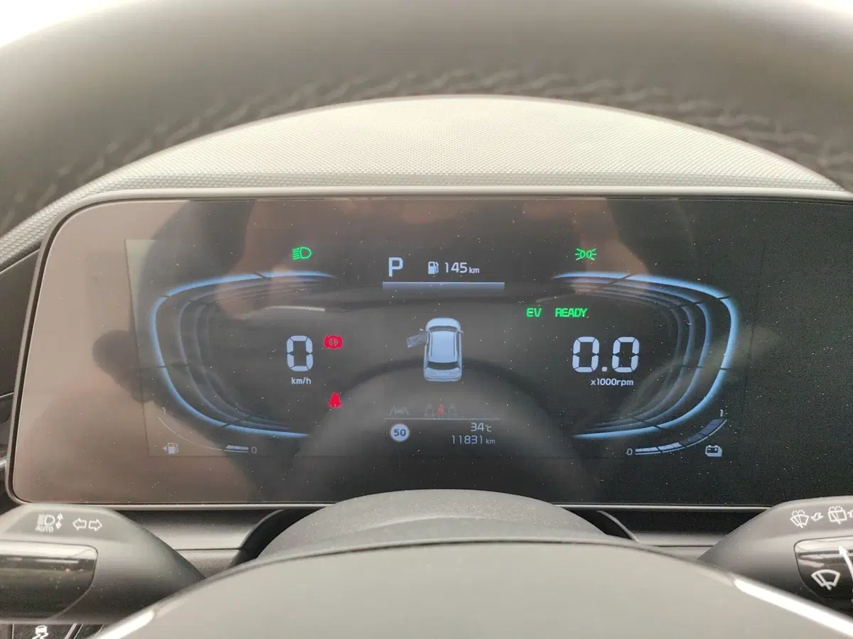 Kia Niro usata a Como (8)