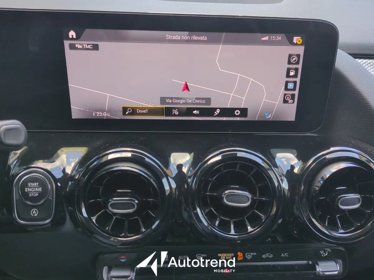 Mercedes-Benz GLA SUV usata a Bari (6)