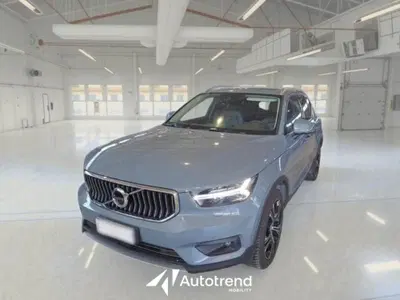 Volvo XC40 T5 Recharge Plug-in Hybrid Inscription del 2020 usata a Bari