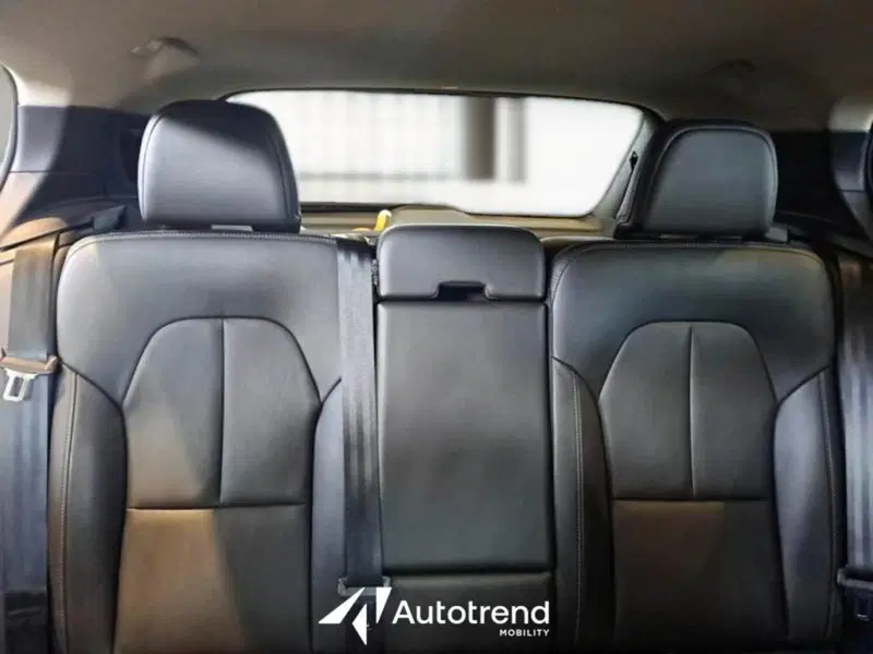 Volvo XC40 usata a Bari (10)