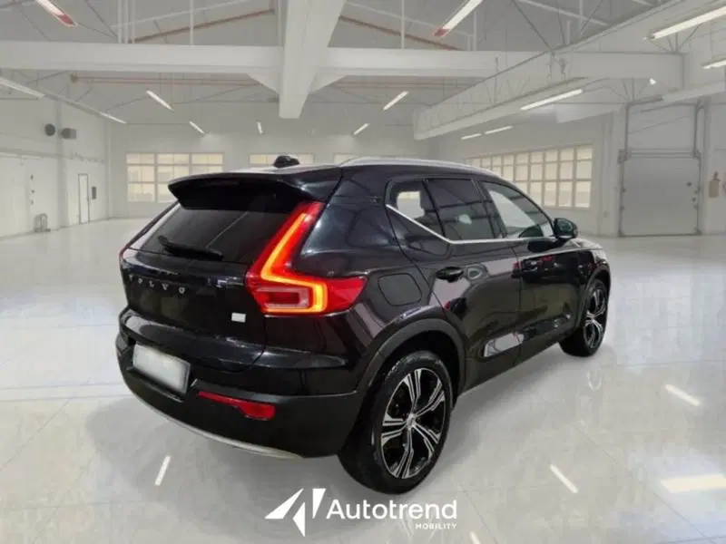 Volvo XC40 usata a Bari (2)