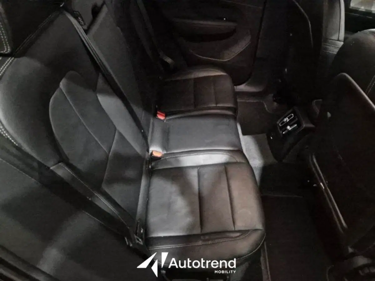 Volvo XC40 usata a Bari (20)