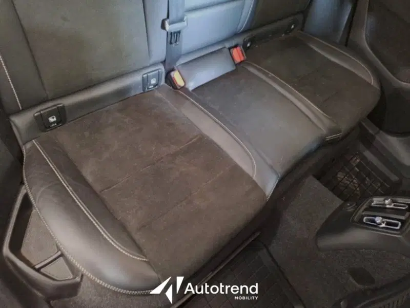 Volvo XC40 usata a Bari (11)