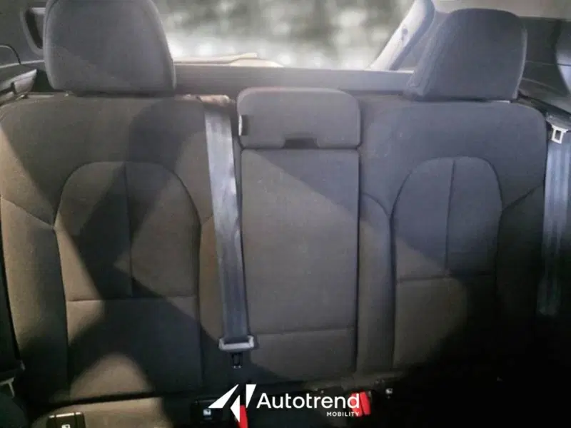 Volvo XC40 usata a Bari (10)