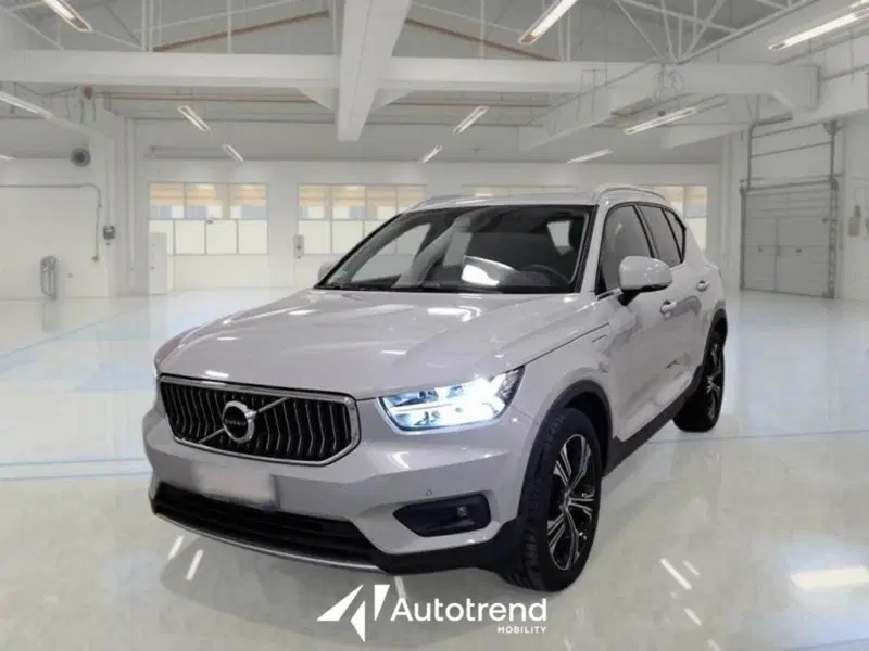 Volvo XC40 usata a Bari