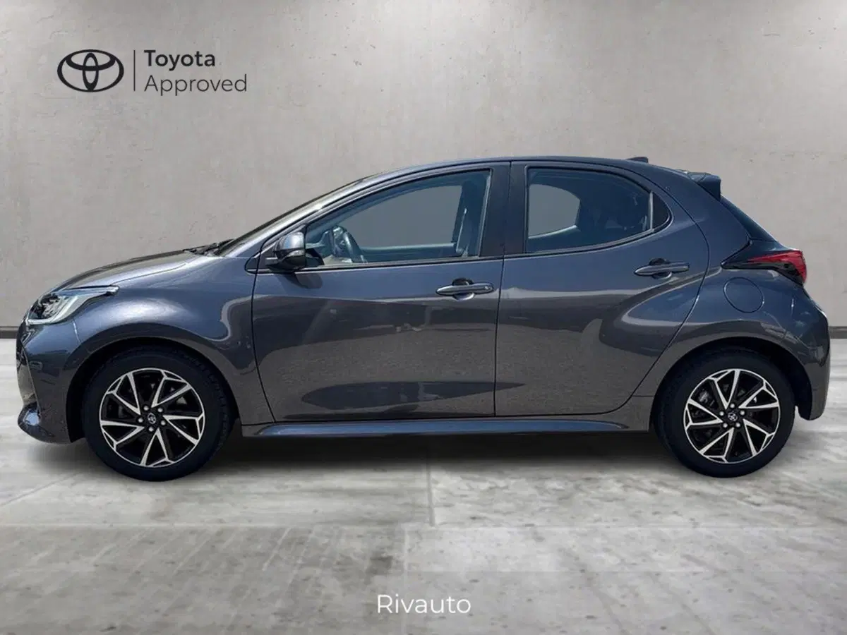 Toyota Yaris usata a Como (3)
