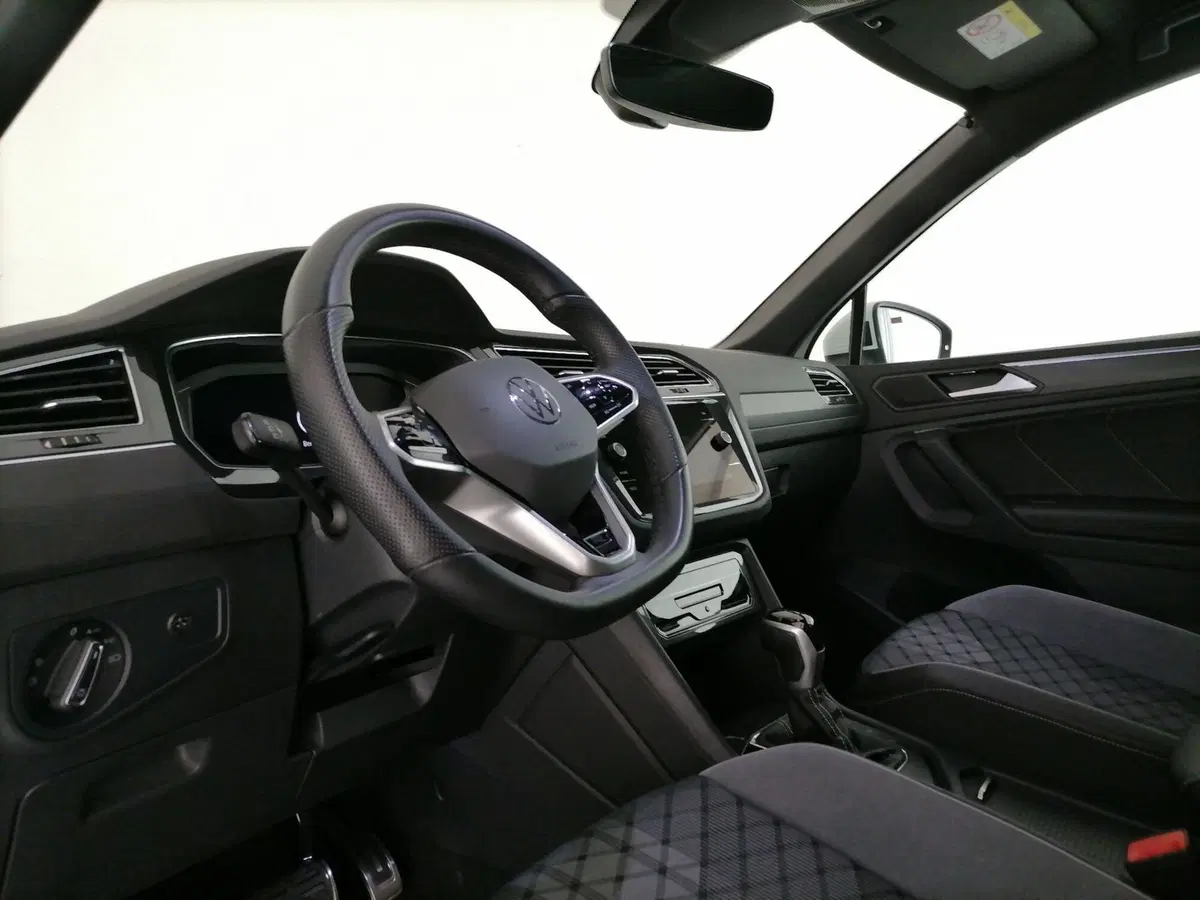 Volkswagen Tiguan usata a Roma (11)