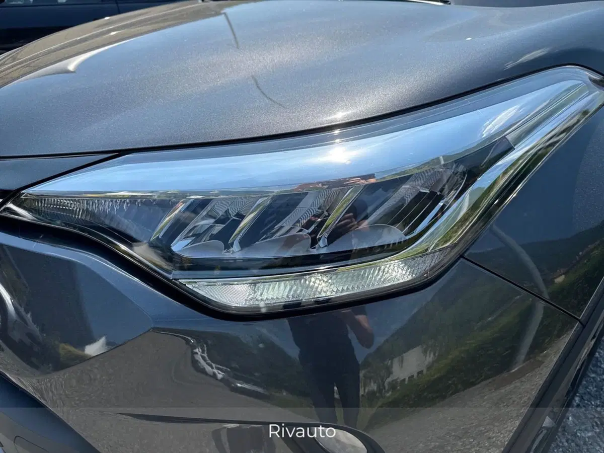 Toyota Toyota C-HR usata a Como (14)