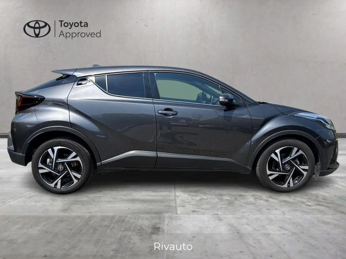 Toyota Toyota C-HR usata a Como (4)