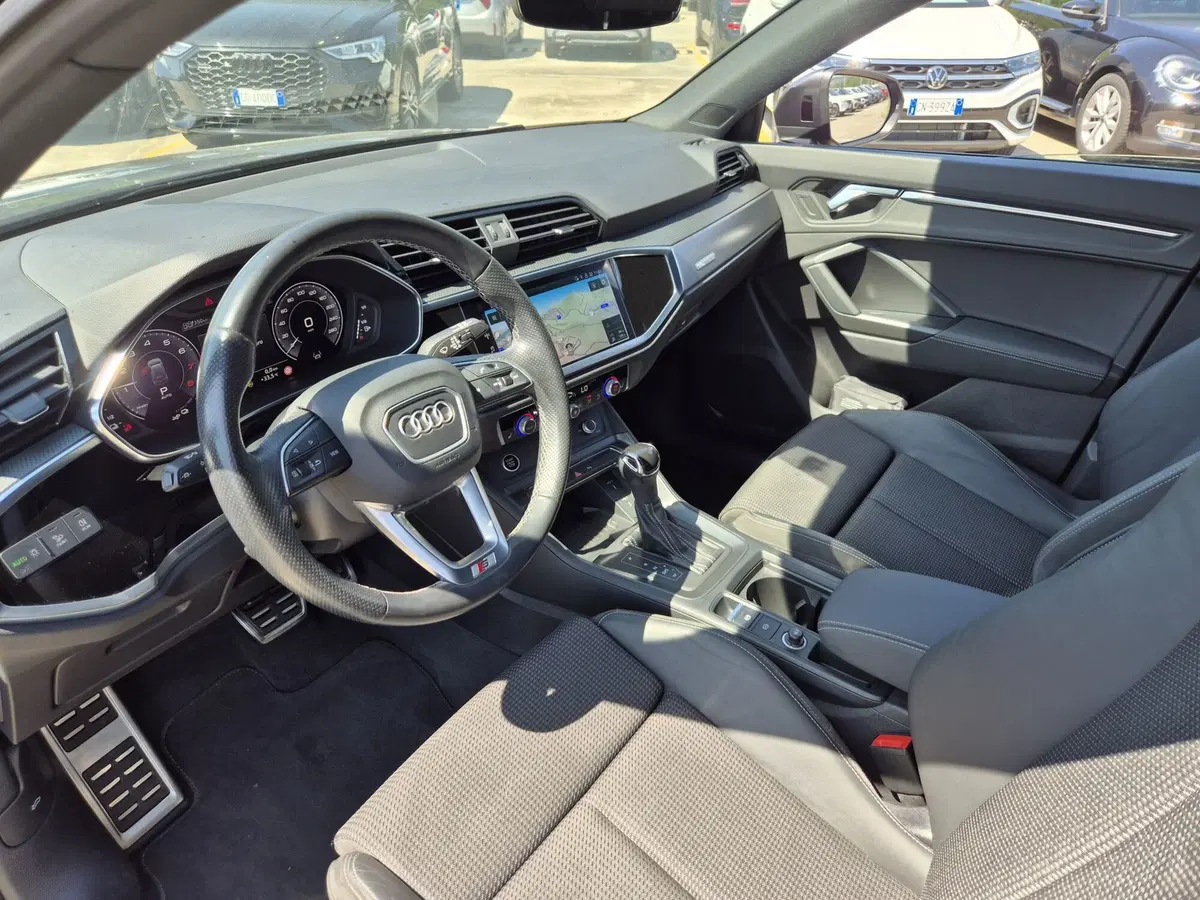 Audi Q3 usata  (6)
