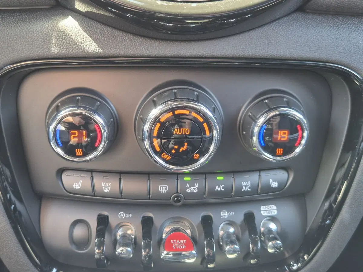 MINI Mini Clubman usata  (15)