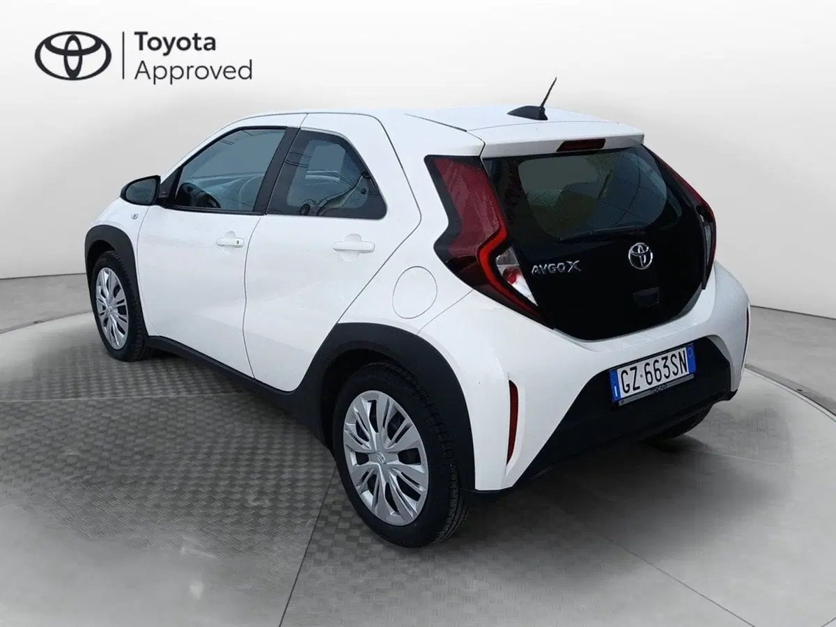 Toyota Aygo X usata a Ragusa (4)