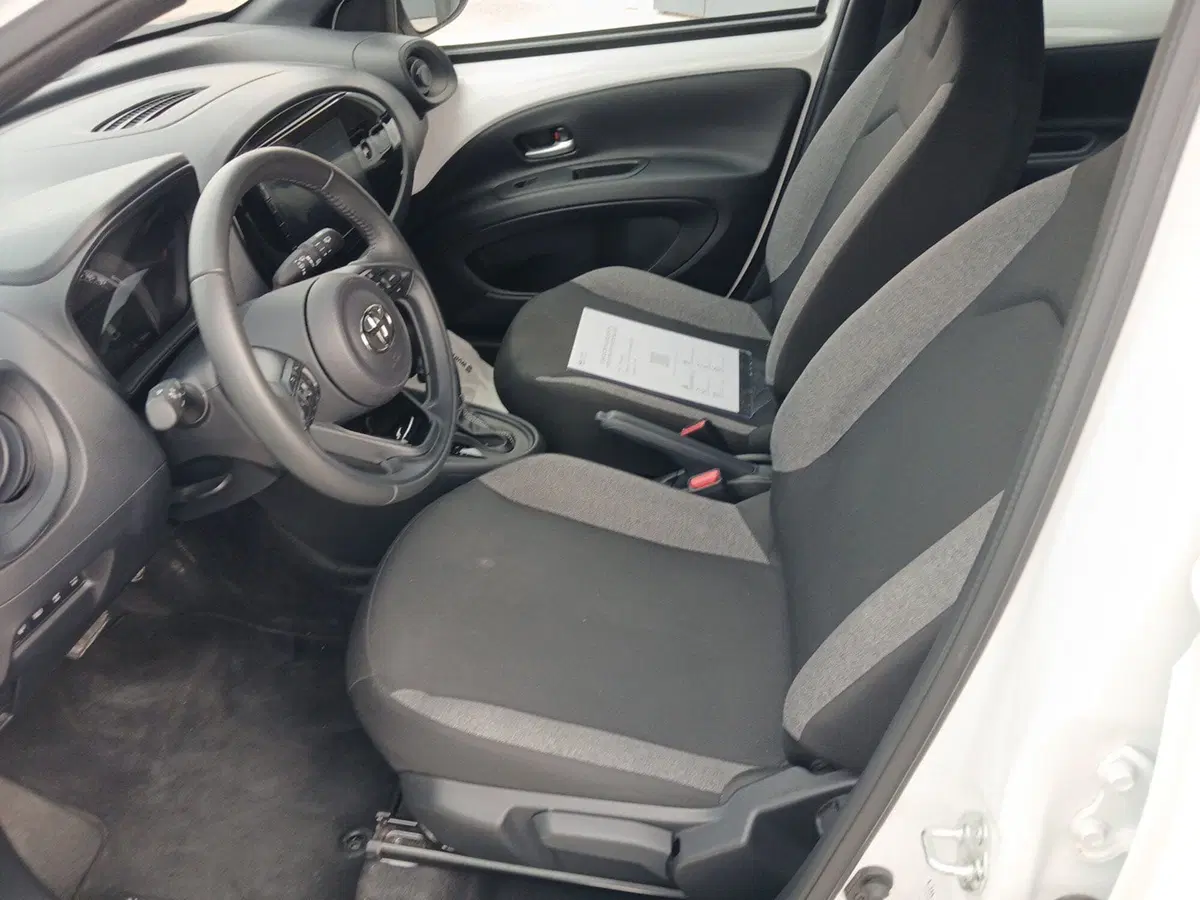 Toyota Aygo X usata a Ragusa (8)