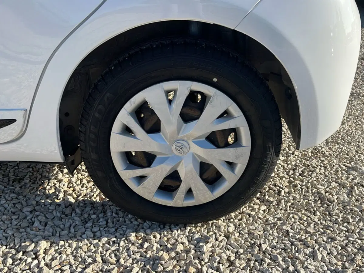 Toyota Yaris usata a Catania (5)