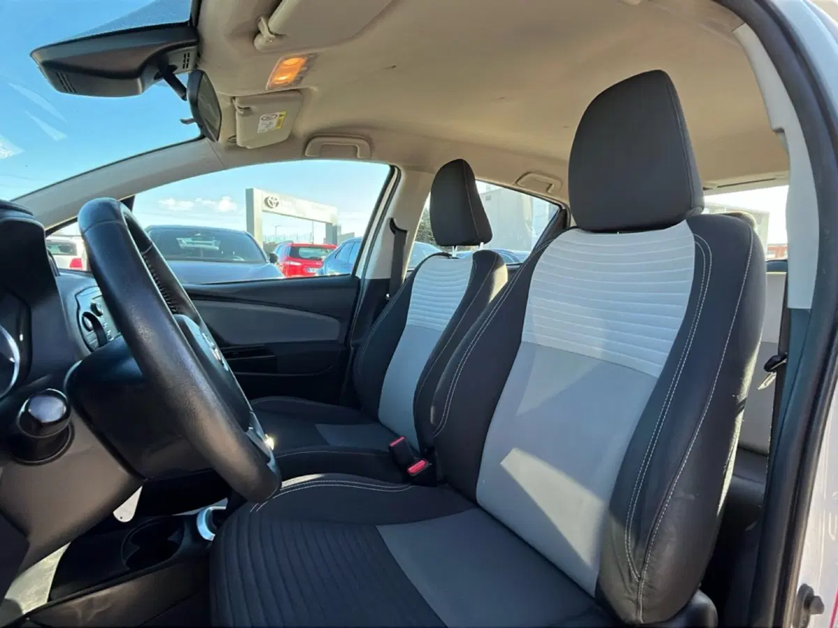 Toyota Yaris usata a Catania (8)
