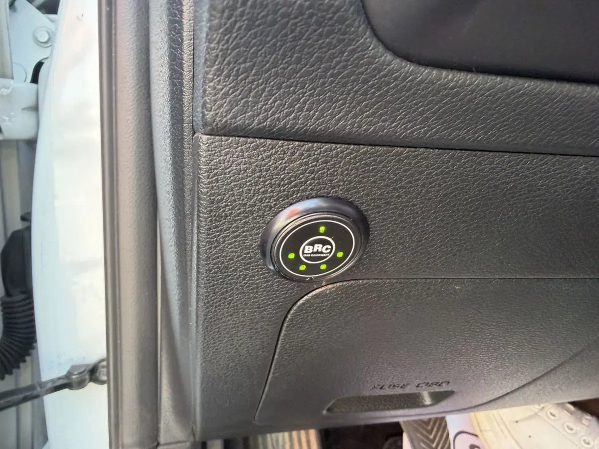 Kia XCeed usata a Lucca (13)