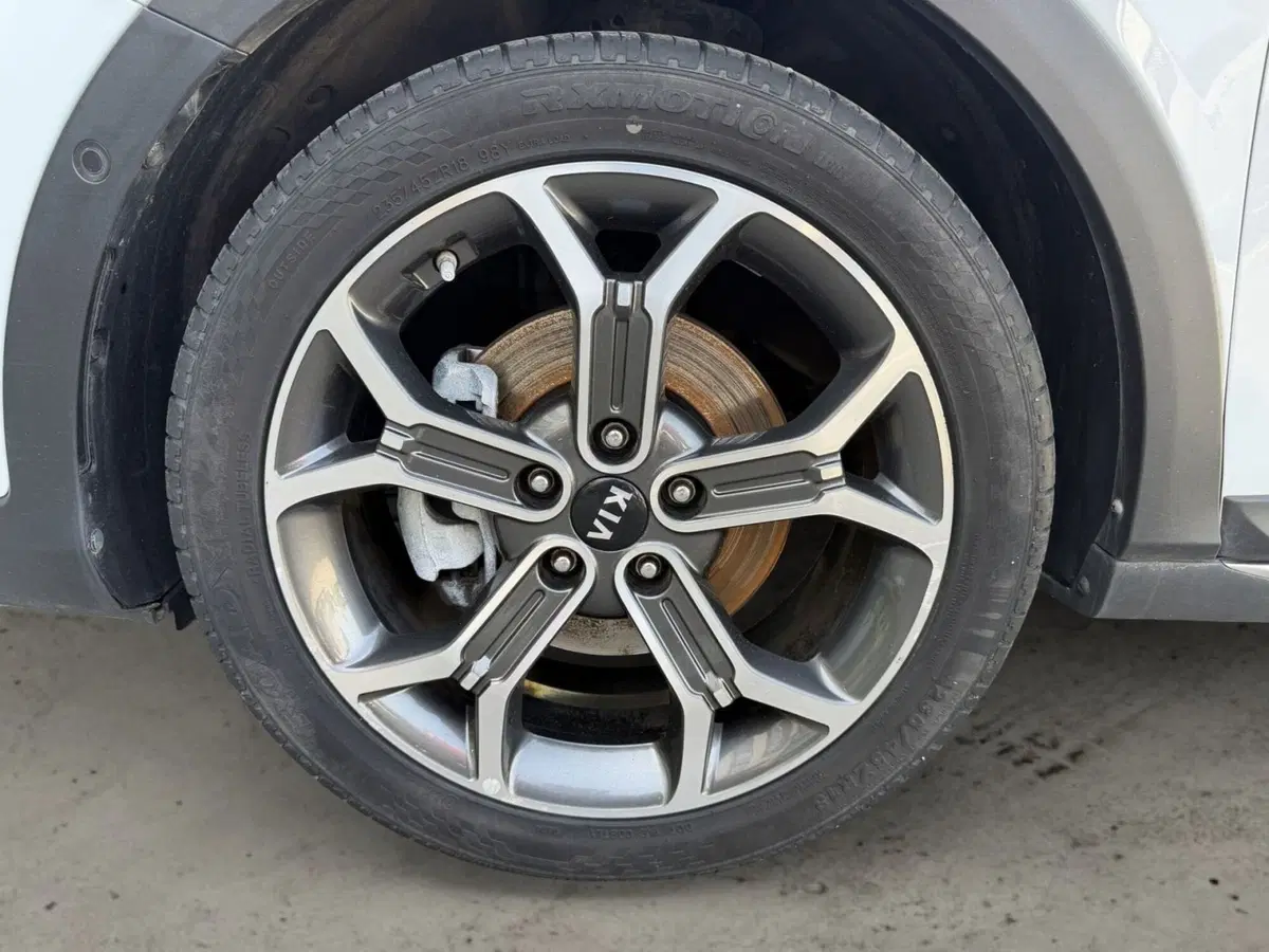 Kia XCeed usata a Lucca (17)