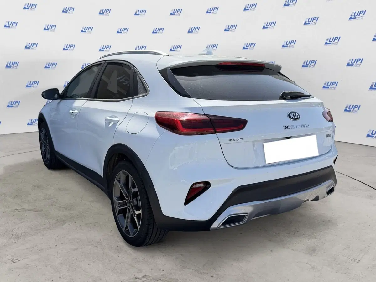 Kia XCeed usata a Lucca (3)