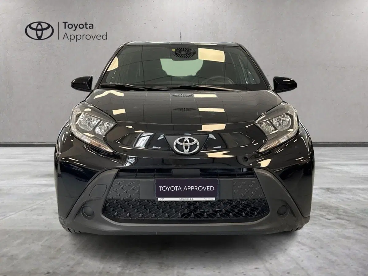Toyota Aygo X usata a Prato (4)