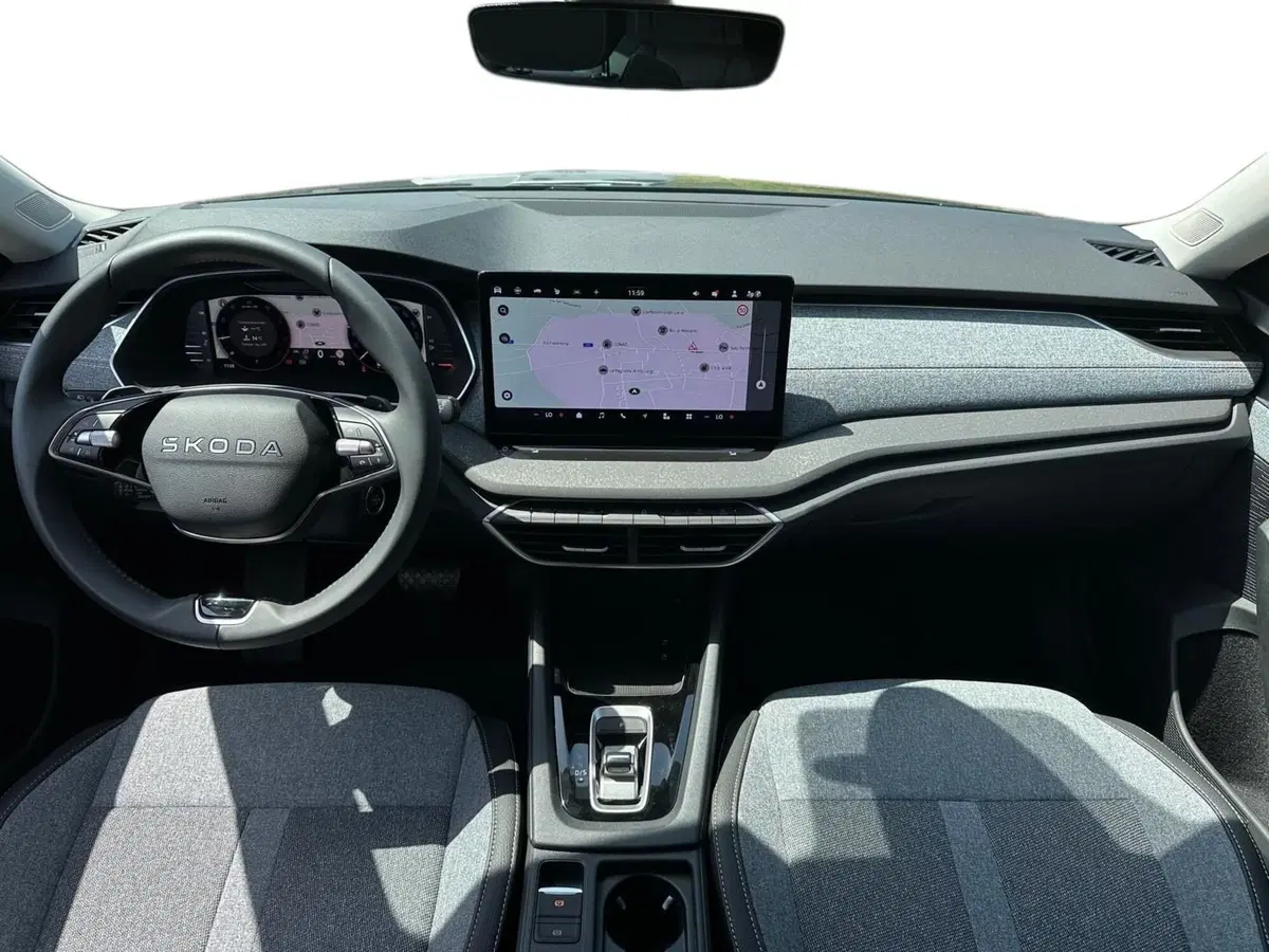 Skoda Octavia Station Wagon nuova a Pistoia (7)