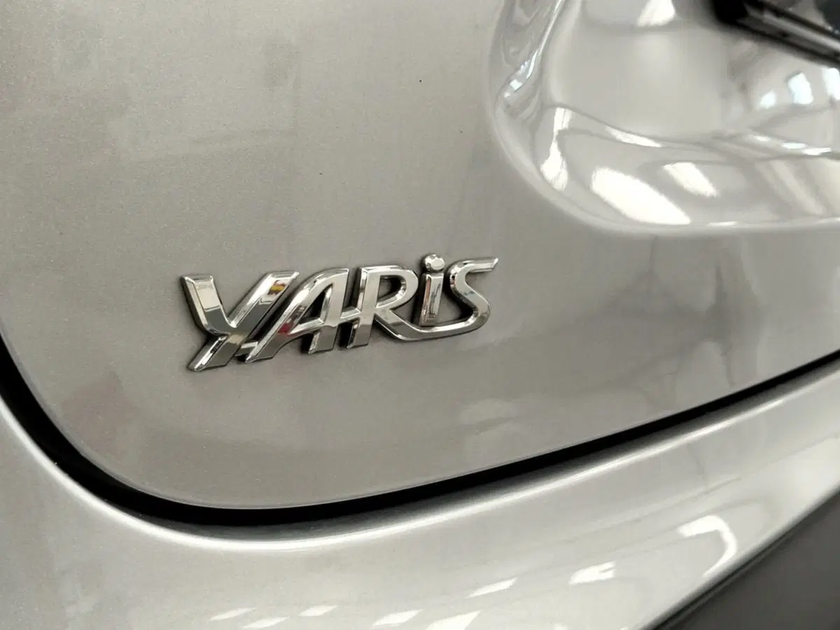 Toyota Yaris Cross usata a Roma (16)