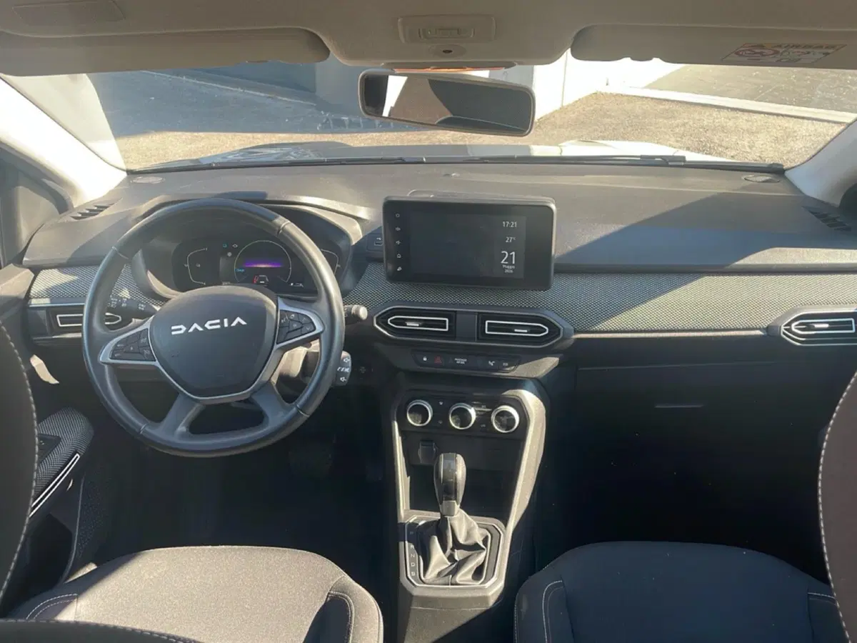 Dacia Jogger usata a Bologna (11)