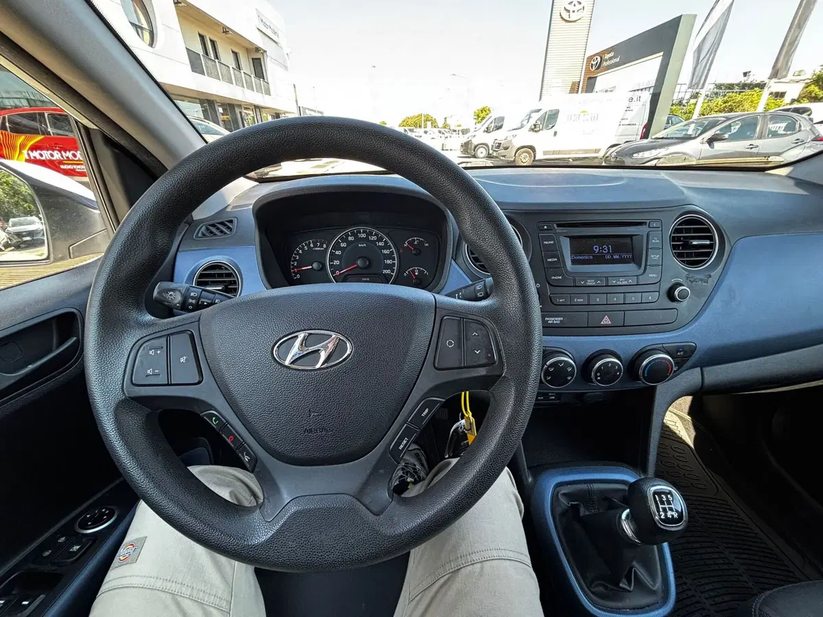 Hyundai i10 usata a Modena (10)
