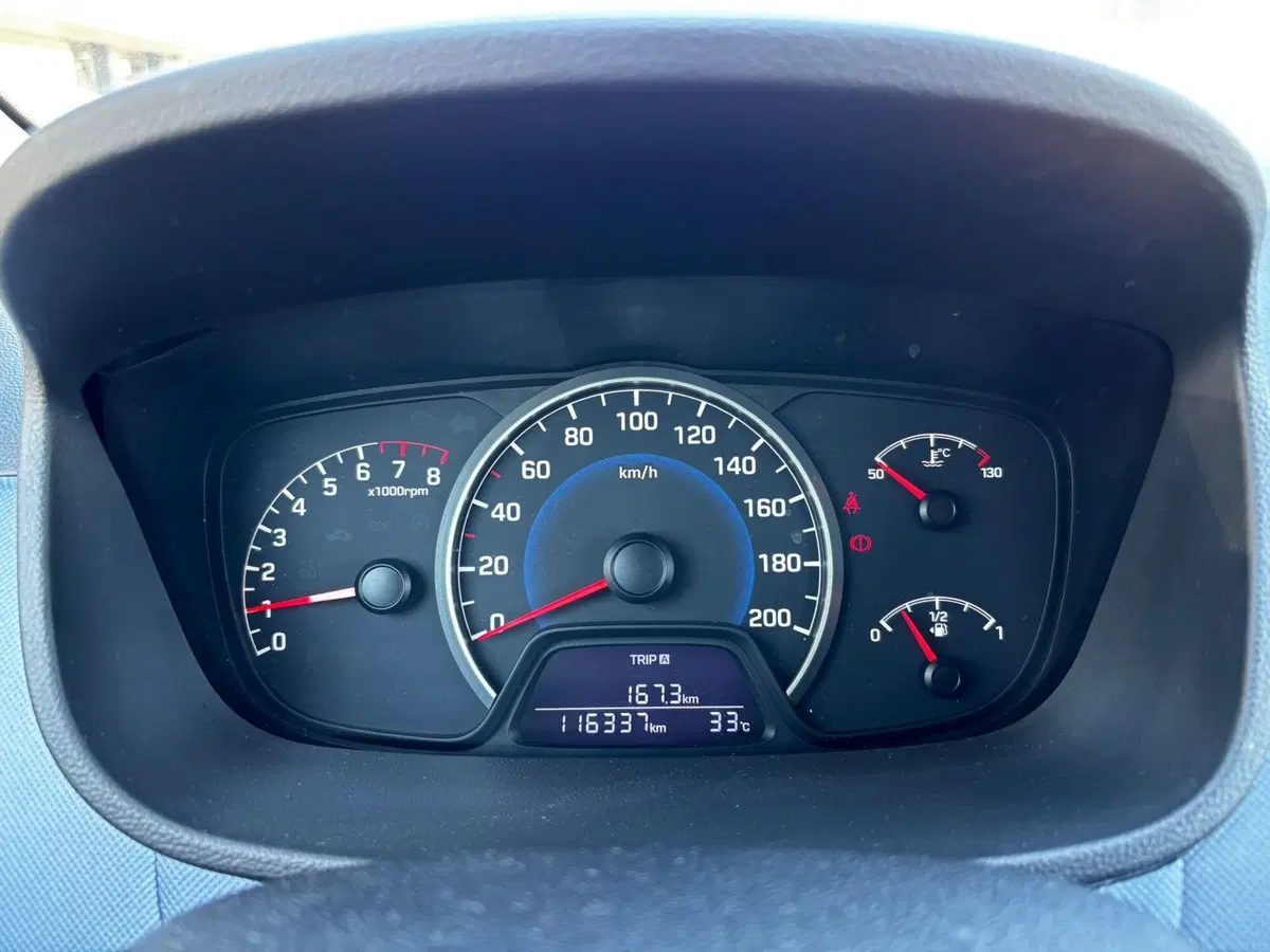 Hyundai i10 usata a Modena (9)