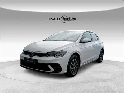 Volkswagen Polo 1.0 evo Life 80cv del 2023 usata a Castelfiorentino