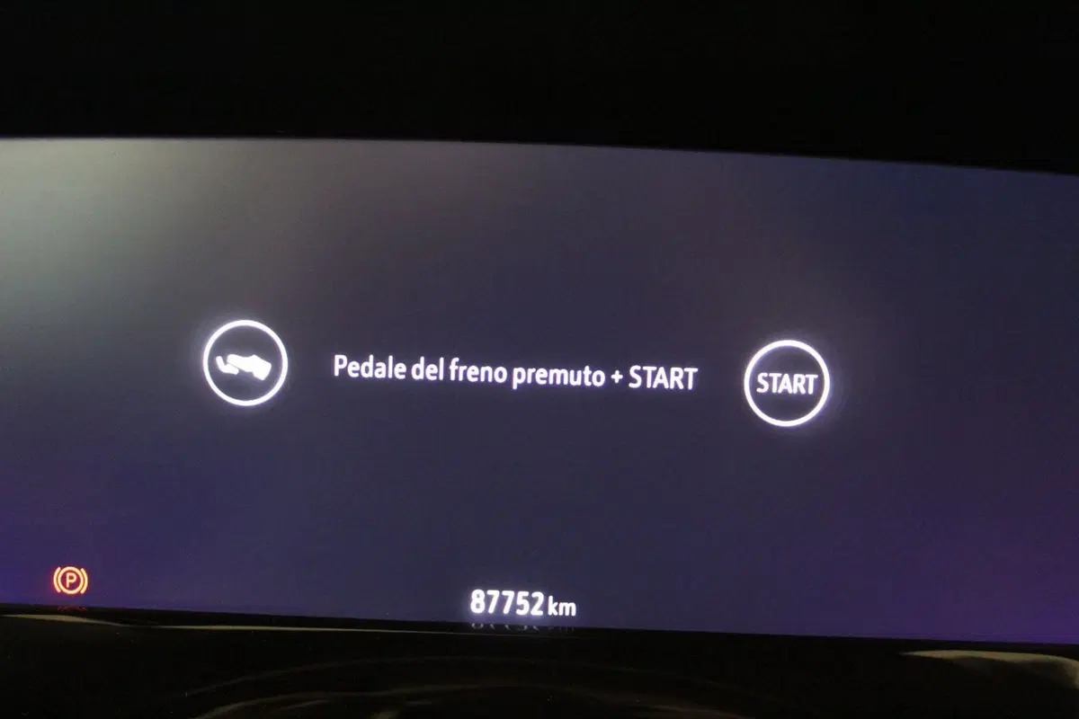 Opel Mokka usata a Cremona (11)