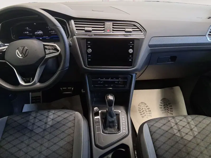 Volkswagen Tiguan usata a Bologna (7)