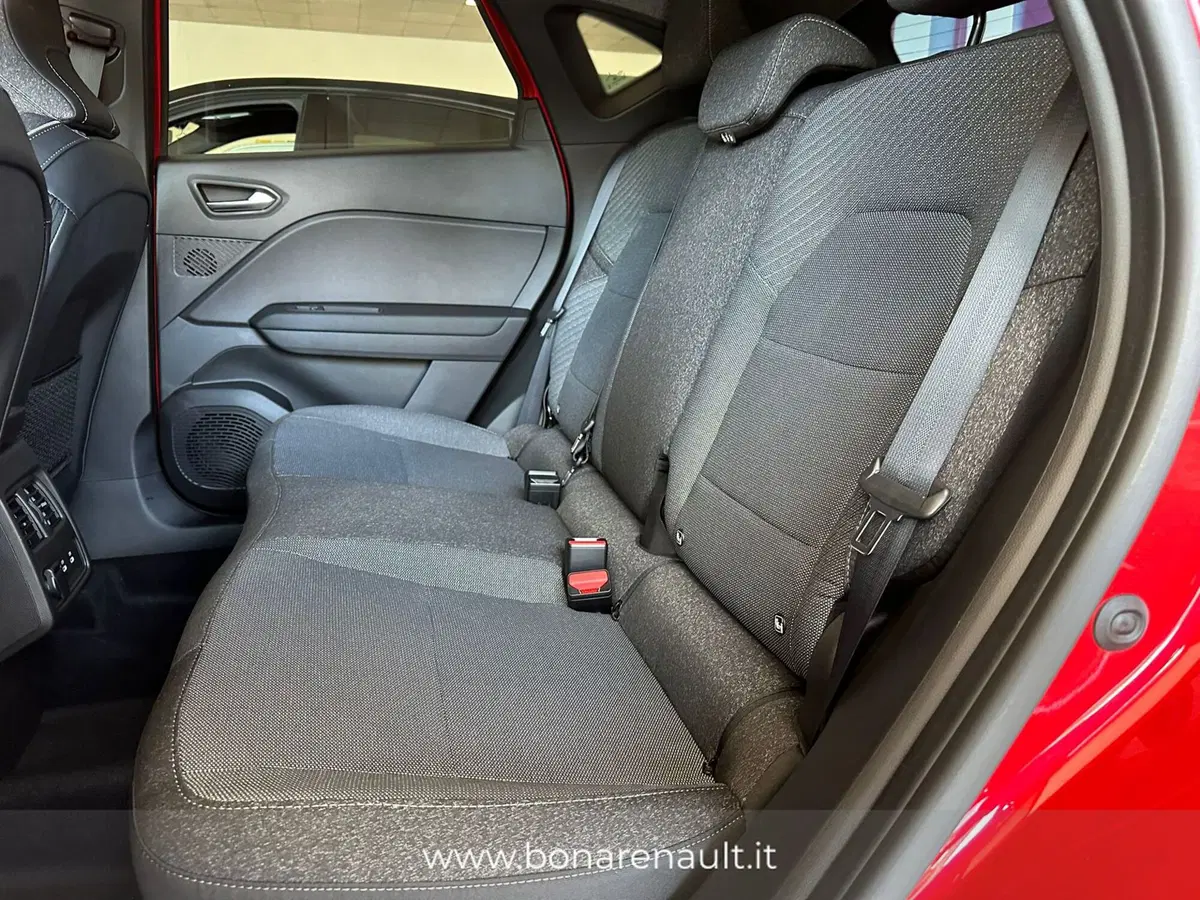 Renault Captur nuova a Monza e Brianza (9)