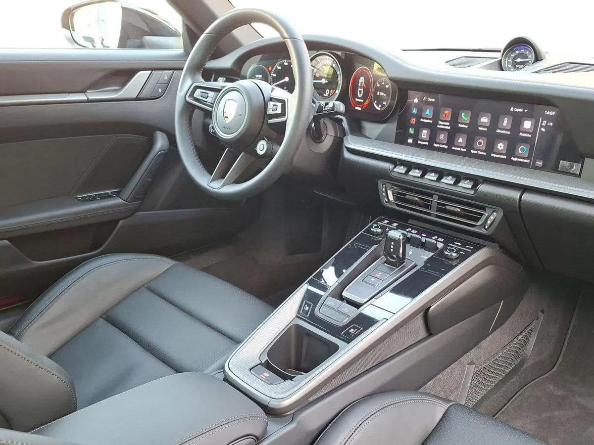 Porsche 911 Cabrio usata a Pescara (12)