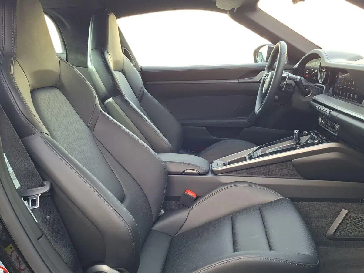 Porsche 911 Cabrio usata a Pescara (15)