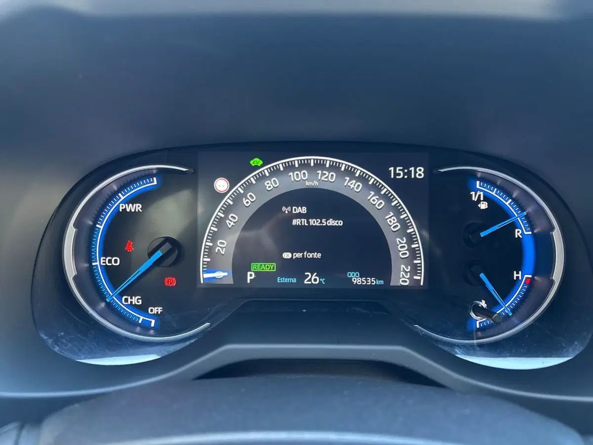 Toyota Rav4 usata a Pescara (9)