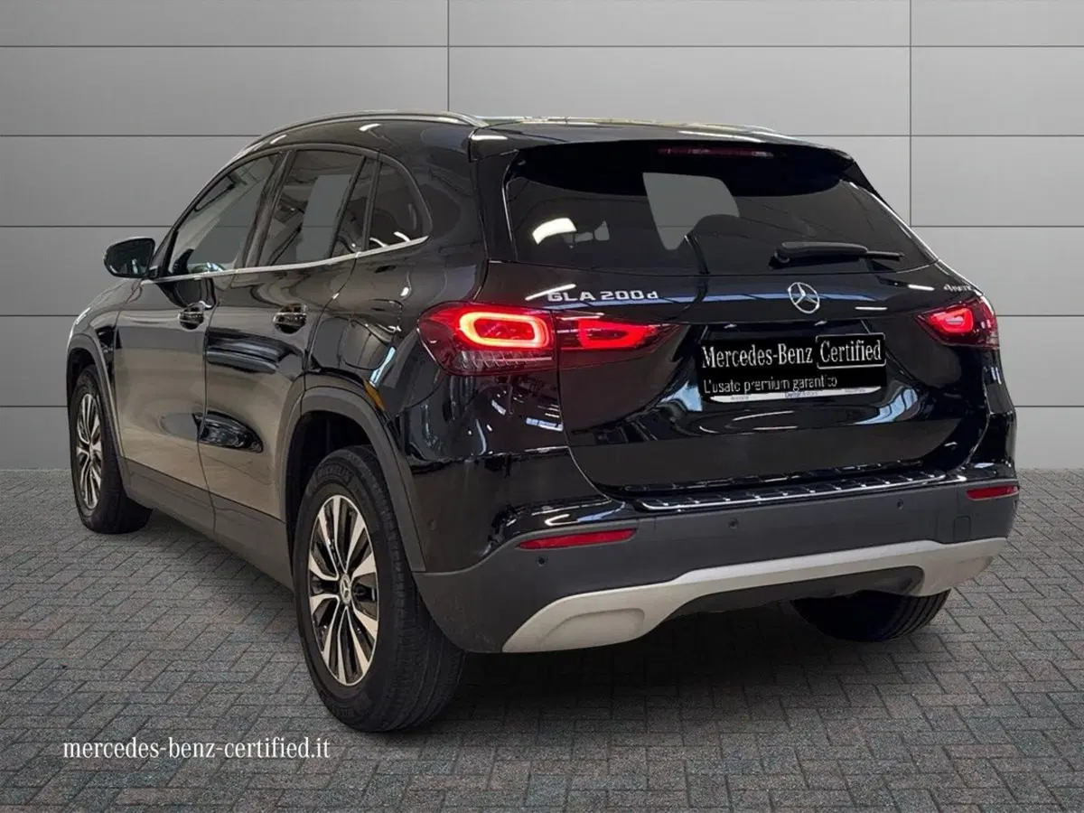 Mercedes-Benz GLA SUV usata a Macerata (3)