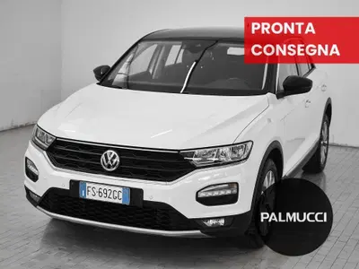 Volkswagen T-Roc 1.0 tsi Sport del 2018 usata a Prato