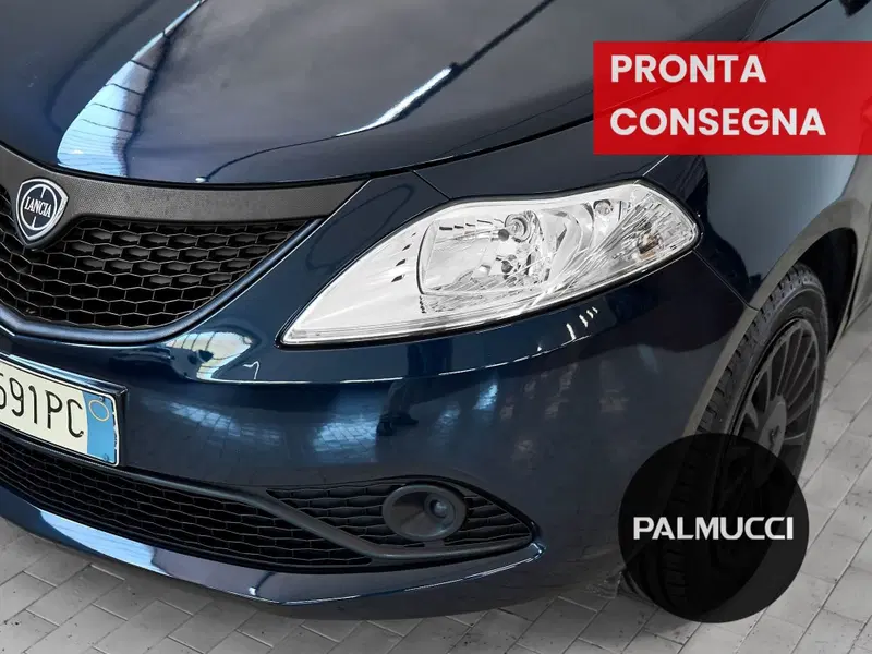 Lancia Ypsilon usata a Prato (9)