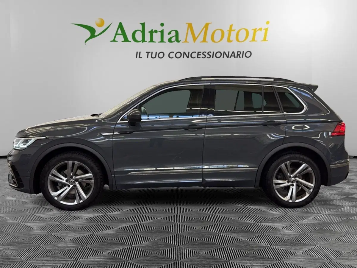 Volkswagen Tiguan usata a Pordenone (2)