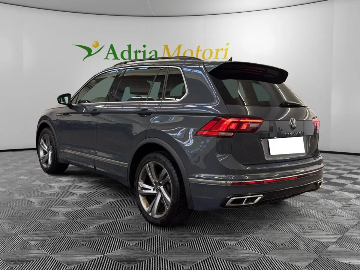 Volkswagen Tiguan usata a Pordenone (3)