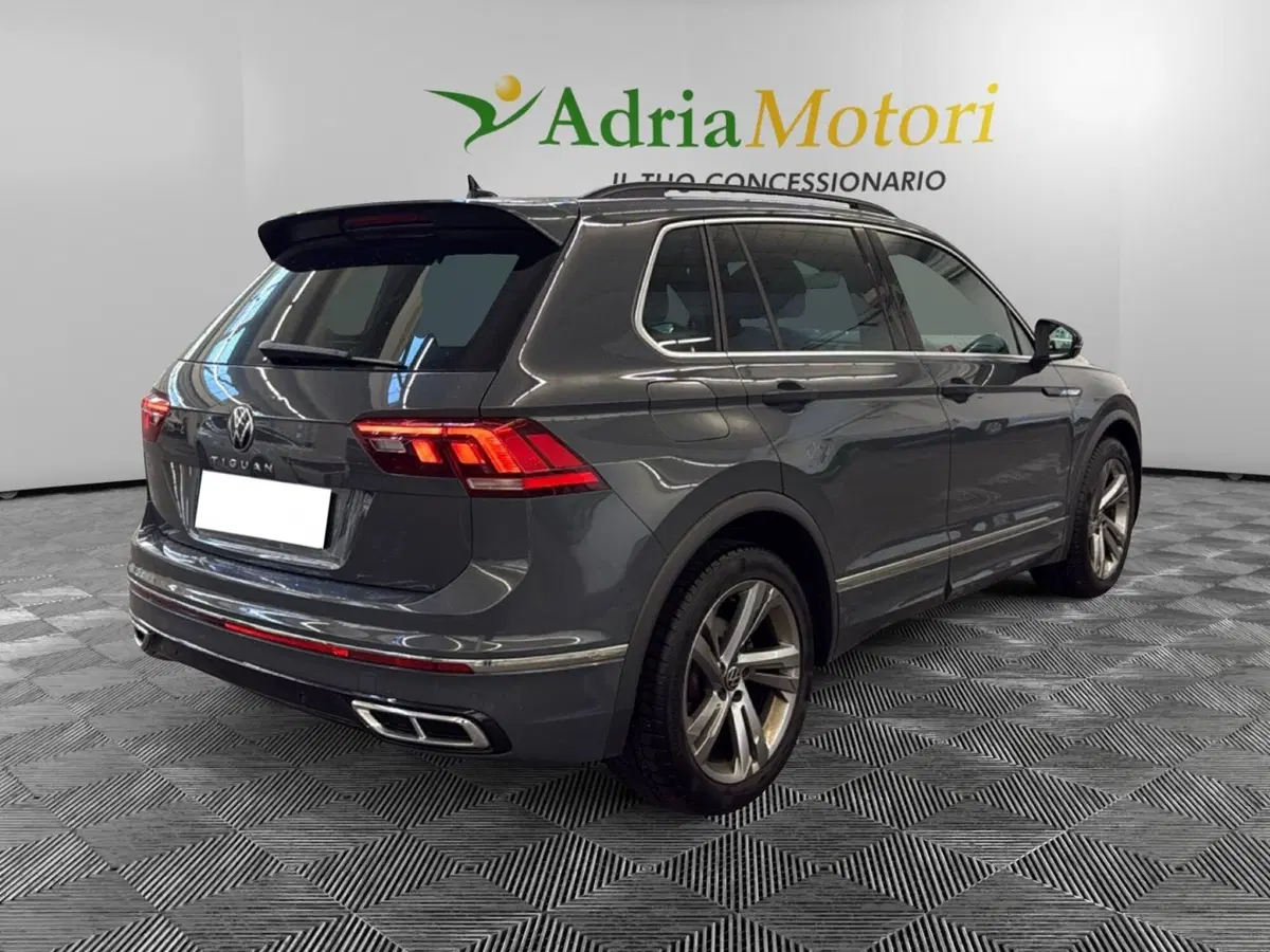 Volkswagen Tiguan usata a Pordenone (5)