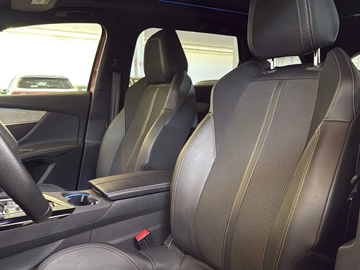 Peugeot 5008 usata a Pordenone (14)