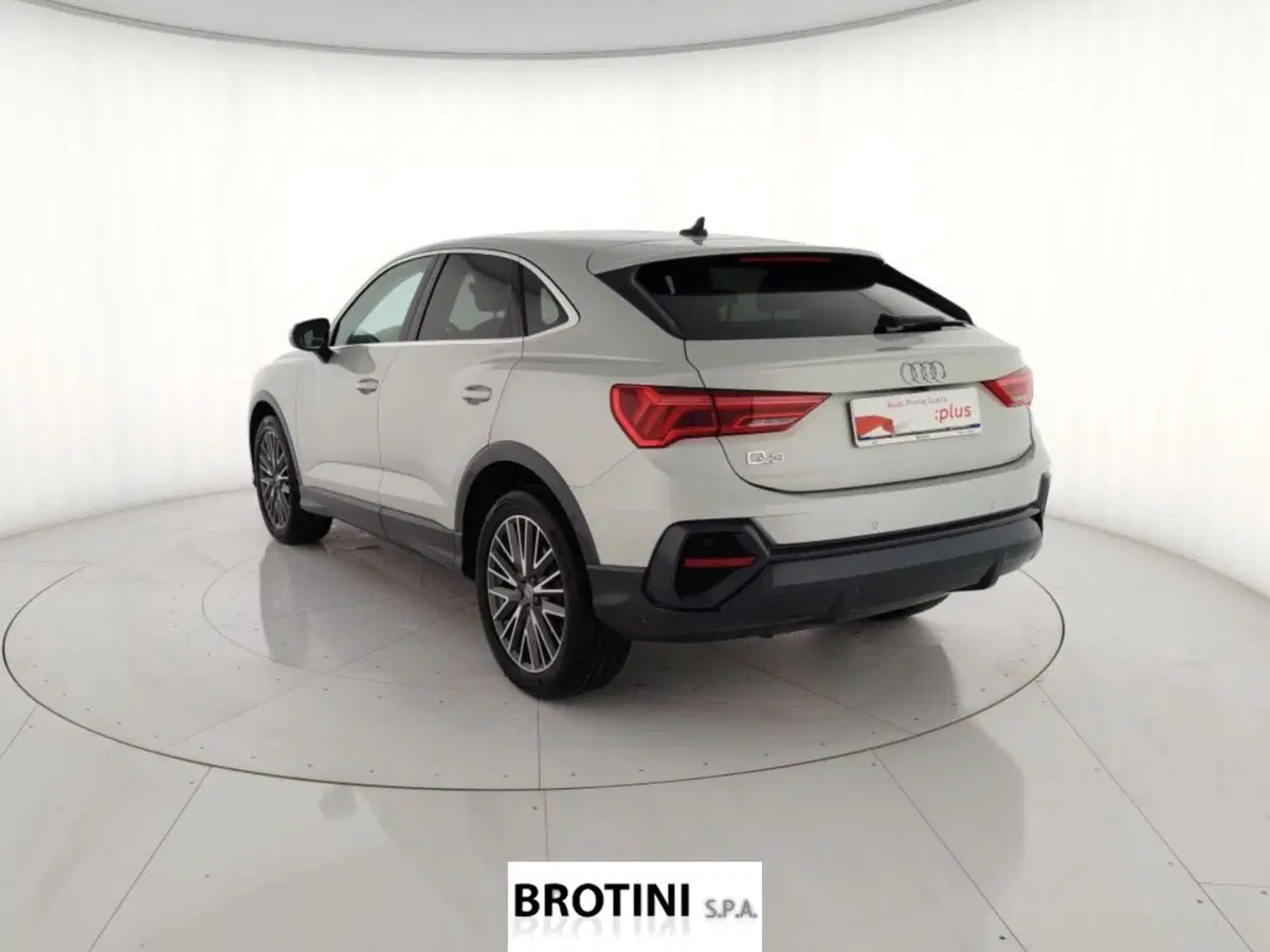 Audi Q3 Sportback usata a Massa-Carrara (2)