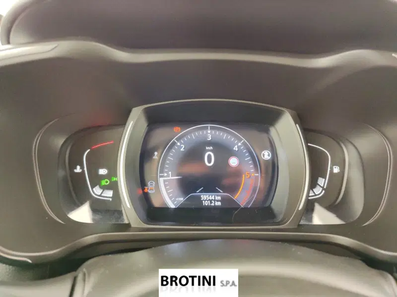 Renault Kadjar usata a Massa-Carrara (13)