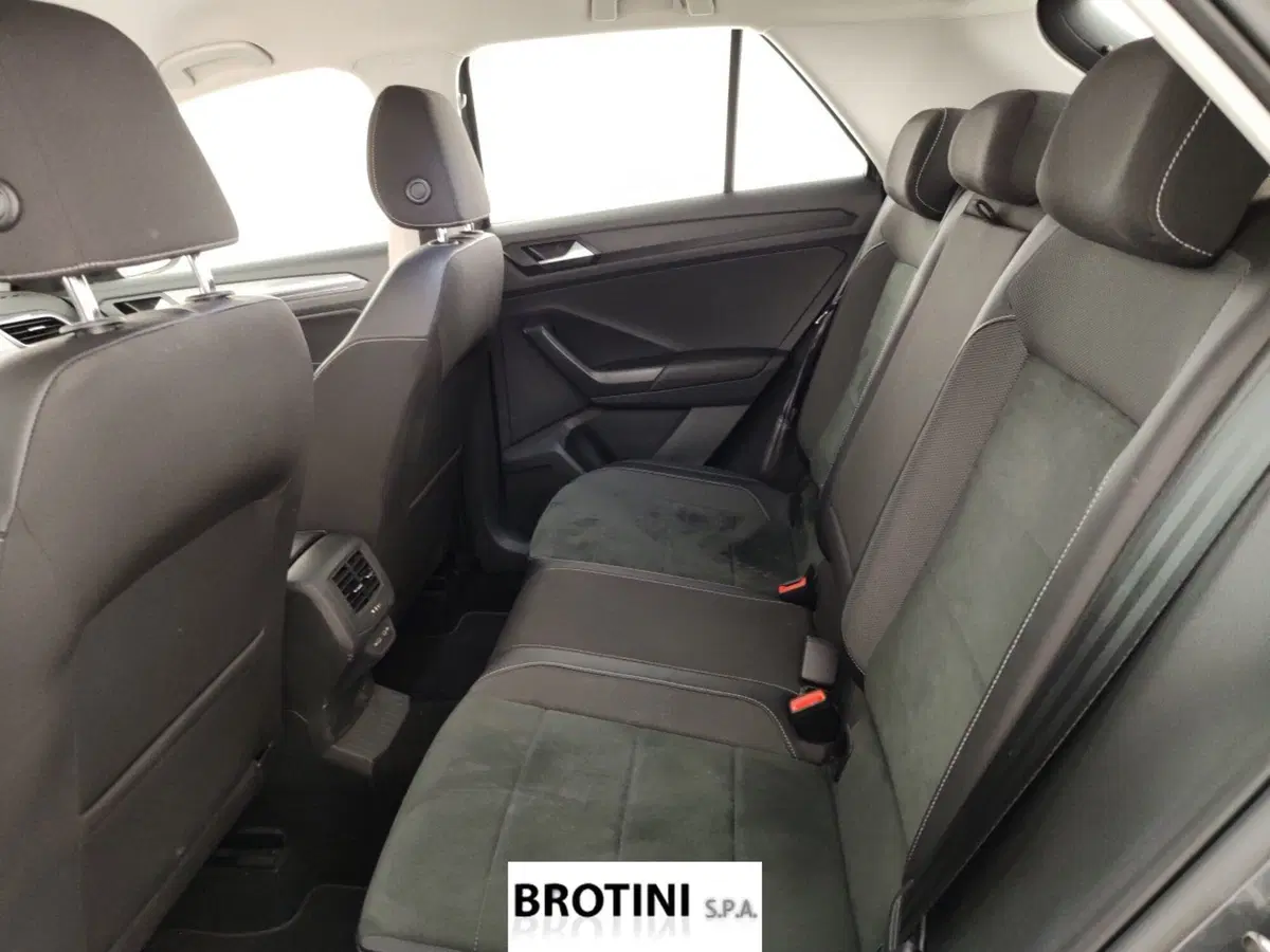 Volkswagen T-Roc usata a Massa-Carrara (10)