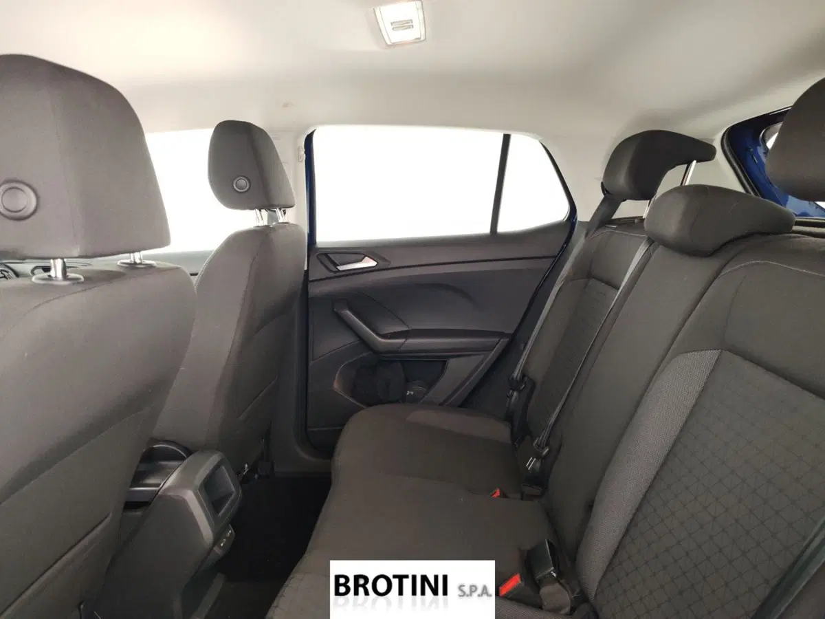 Volkswagen T-Cross usata a Massa-Carrara (10)